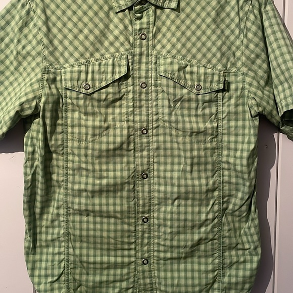 Outdoor Research Short Sleeve Nylon Shirt Snap Buttons Men’s Sz Med Green Plaid - Picture 3 of 11